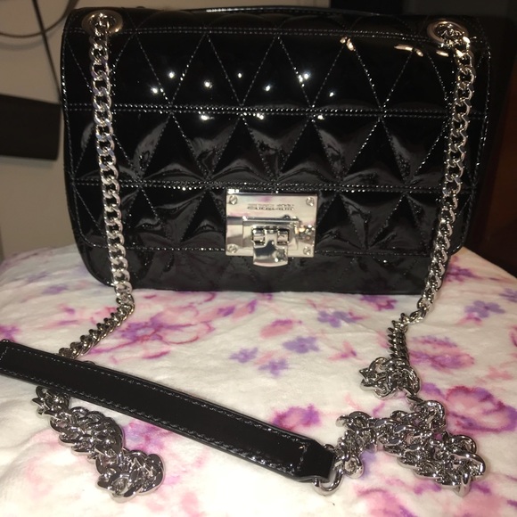 Authentic Michael Kors vivianne with tag - Picture 2 of 6